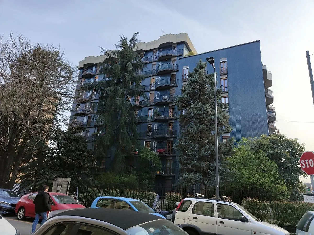 Short Rent Milan Porta Vittoria Apartment