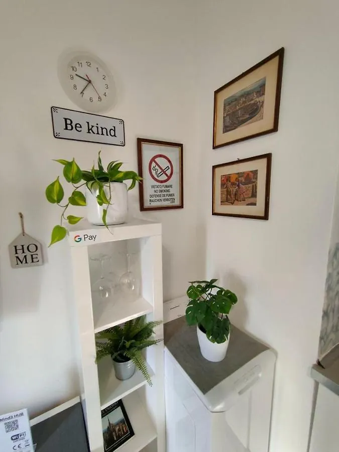 Short Rent Milan Porta Vittoria Apartment