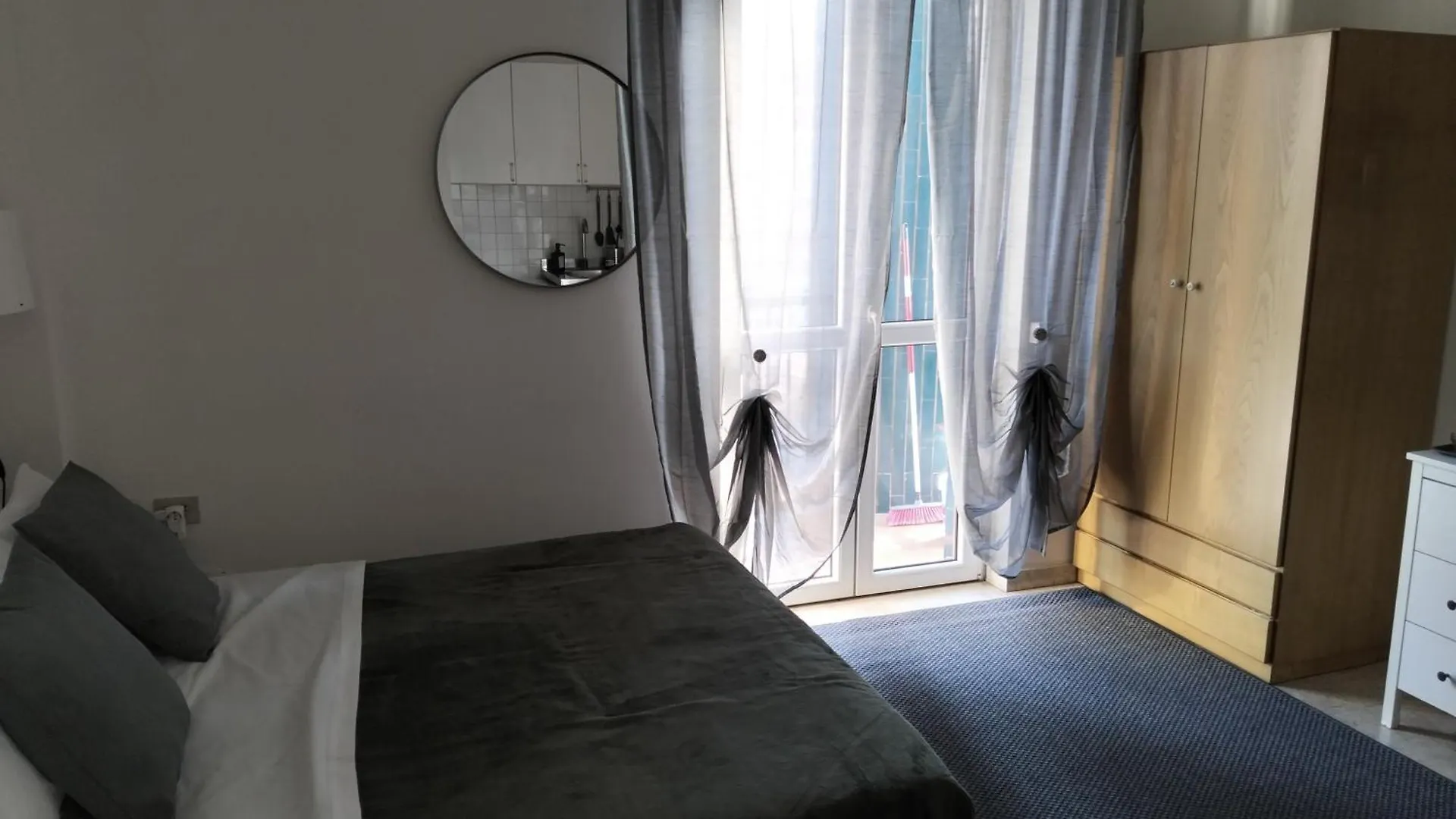 Short Rent Milan Porta Vittoria Apartment