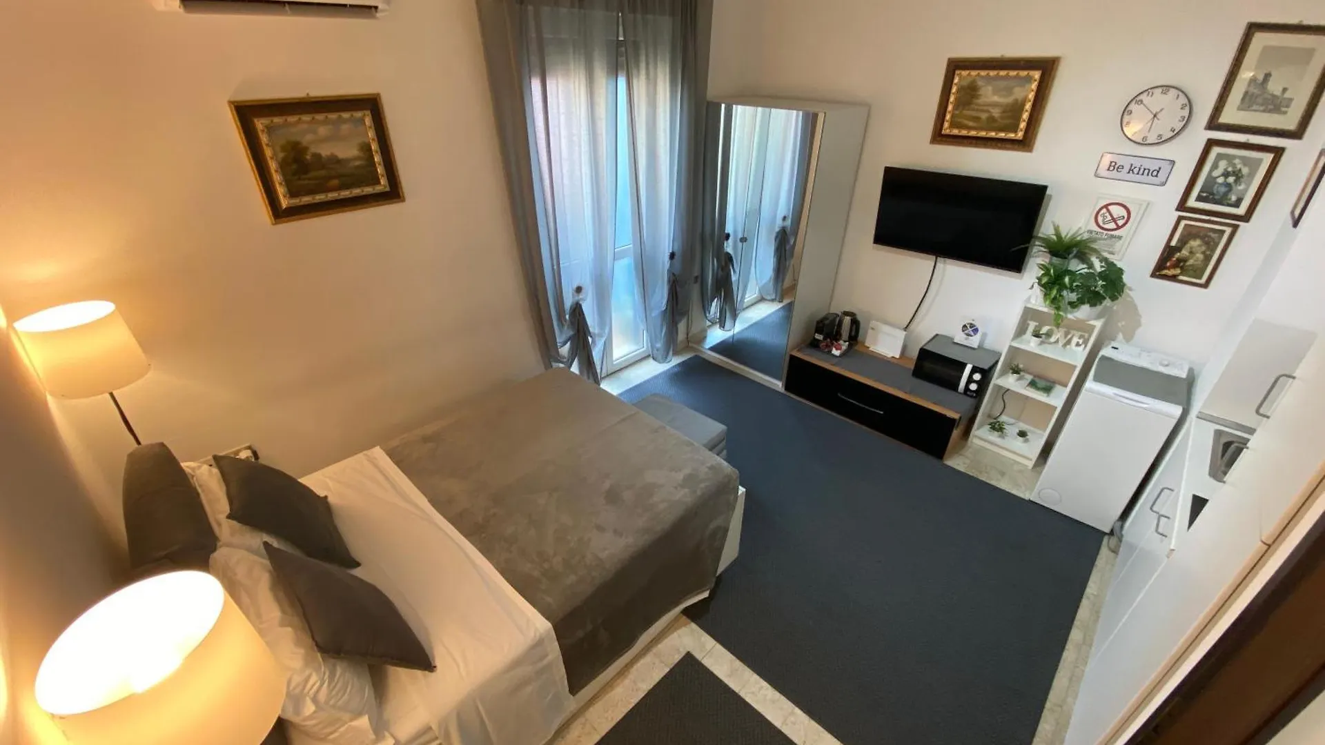 Short Rent Milan Porta Vittoria Apartment